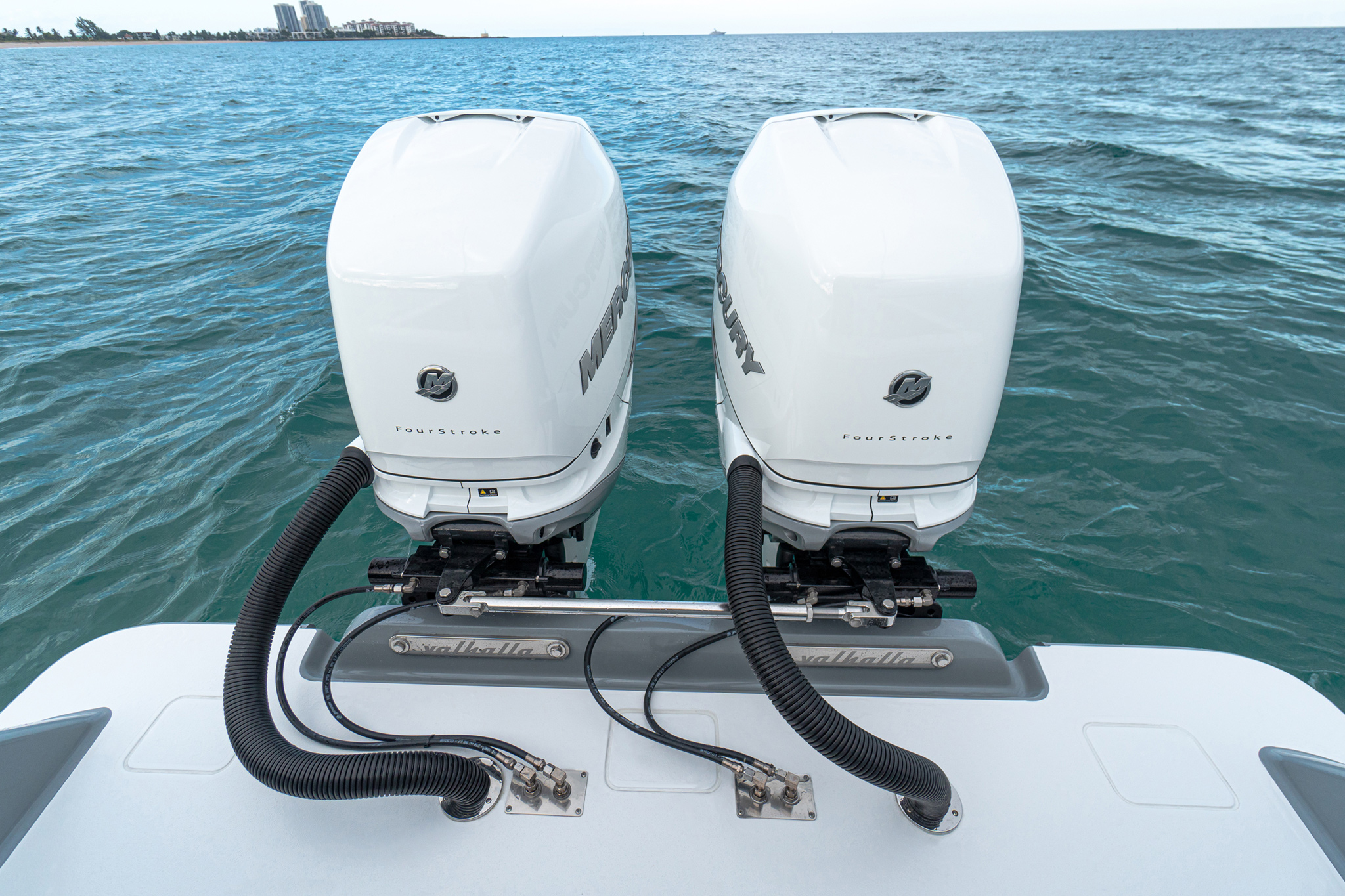 Clean installation of outboard rigging with custom Valhalla mounting plate.