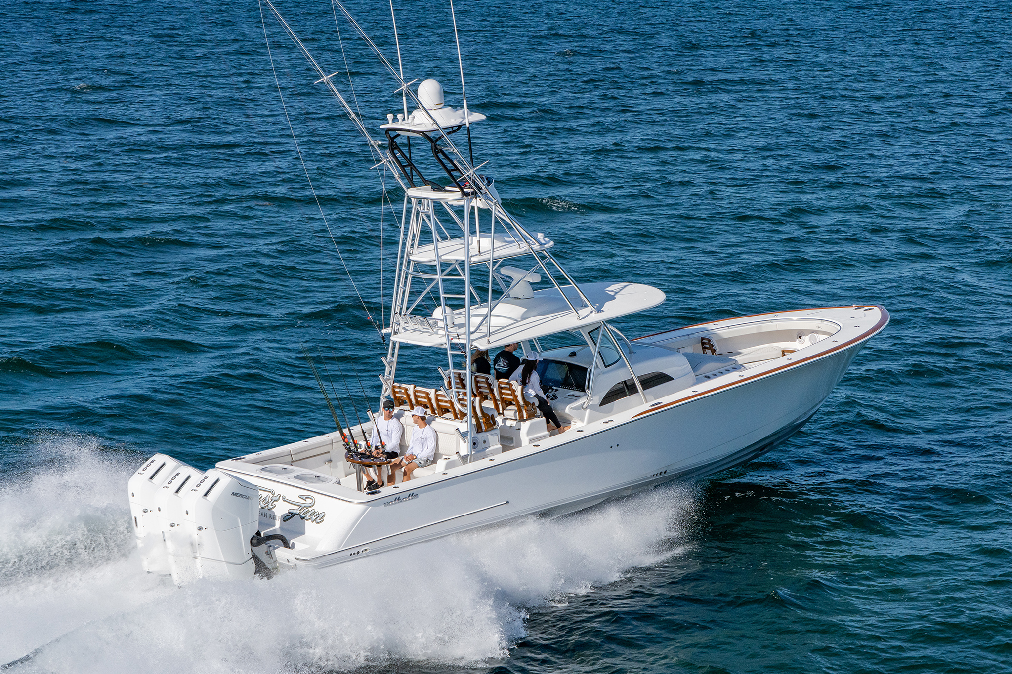 Awesome Underwater Lights on Large Center Console